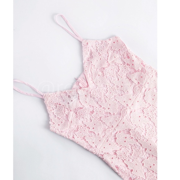 Guipure Lace Baby Pink Bodycon Dress Cami V-Neck Knee to Midi - Picture 8 of 13